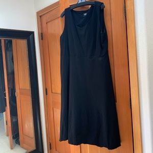 Eileen Fisher crepe black scoop neck dress, XL